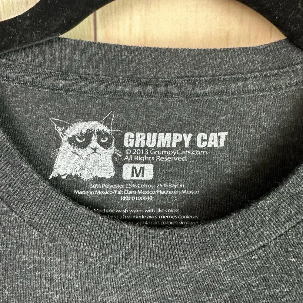 Grumpy Cat Black T-Shirt - I Hate Mondays